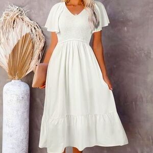 NWT Merokeety Amazon V-Neck Smocked Midi Dress